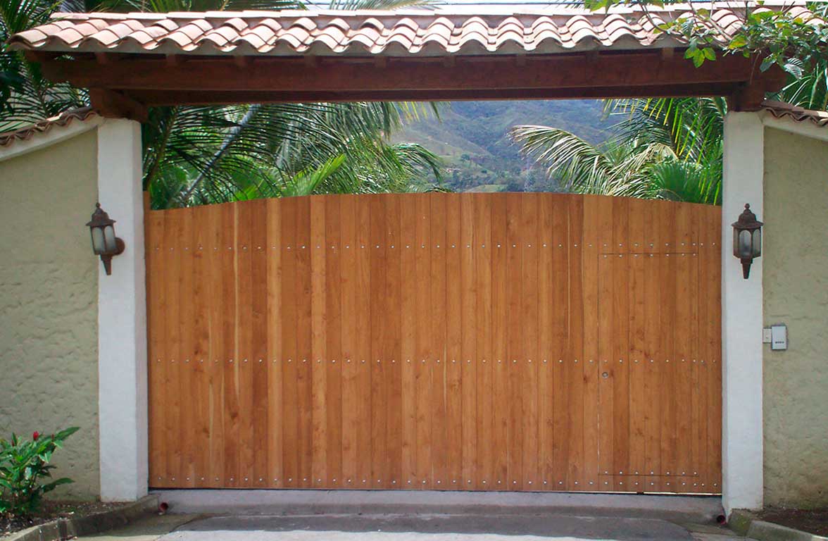 portones corredizos de madera bogota, medellin, pereira, ibague, cali, tunja, bucaramanga, valledupar, cucuta, sincelejo, ibague