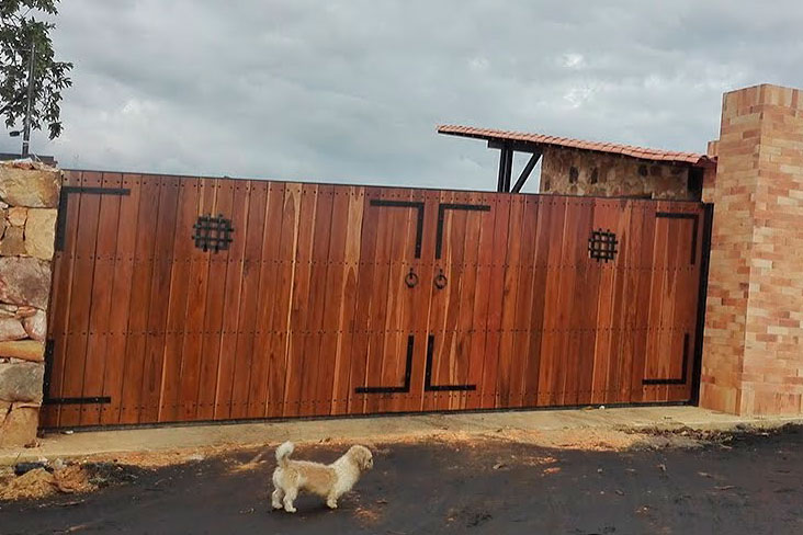 Portones de Madera Corredizos bucaramanga, medellin, barranquilla, cali, tunja, bogota, cucuta